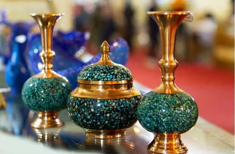 فیروزه کوبی