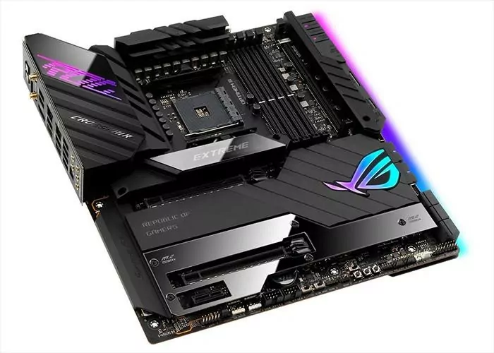 مادربرد Asus ROG Crosshair VIIi Extreme با پردازنده‌های رایزن سری 5000 سازگاری دارد.