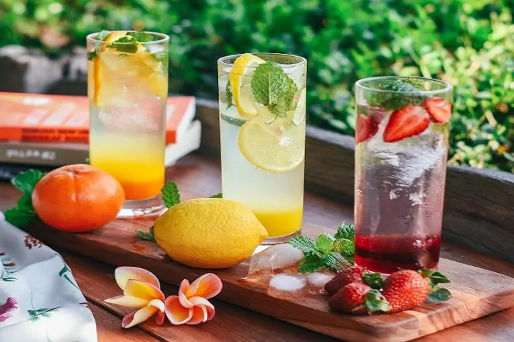 ترکیب لیموناد با دیگر میوه‌ها