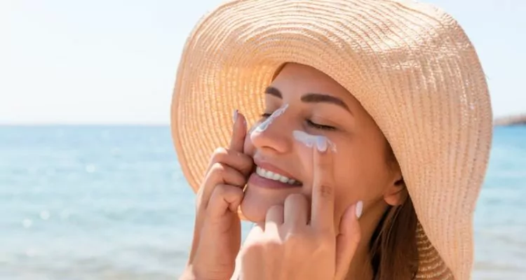 چرا باید از کرم ضد آفتاب بیودرما استفاده کنیم؟