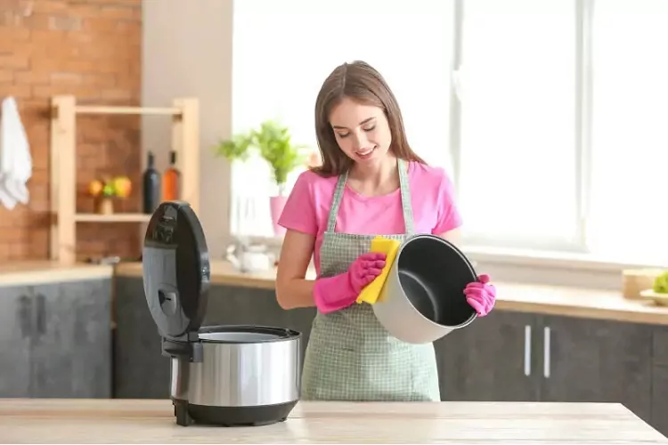 تمیز کردن سوپاپ زودپز