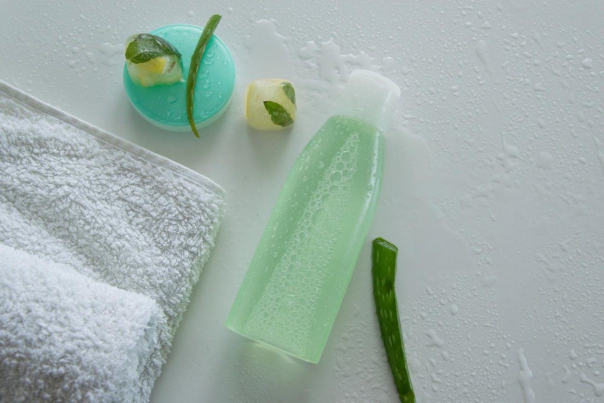 ویژگی‌های بهترین ژل شستشو برای پوست چرب