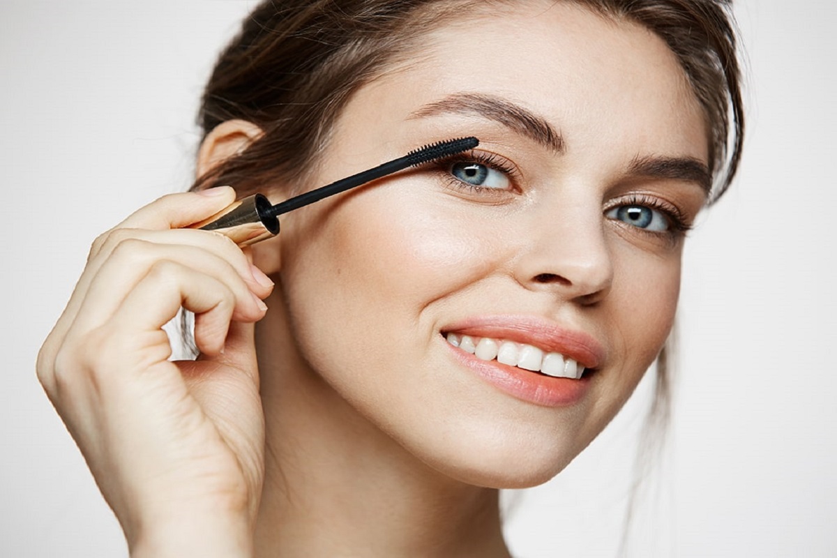 ترکیبات کلیدی در تقویت کنندههای مژه